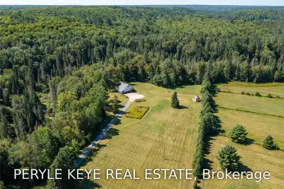 674 DEER LAKE Road, Huntsville, ON P0B 1L0