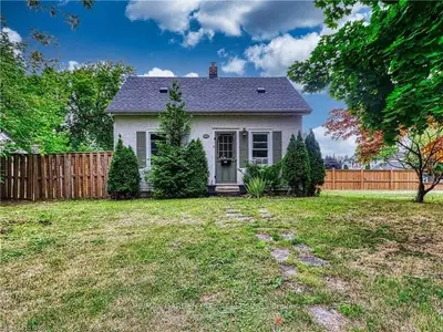 140 MARY Street, Niagara-on-the-Lake, ON L0S 1J0