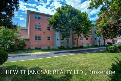 60 Hiwatha Road 33, Woodstock, On N4t 1p3