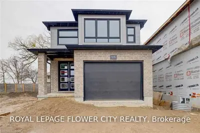 125 Marconi Court, London East, ON N5V 0C9