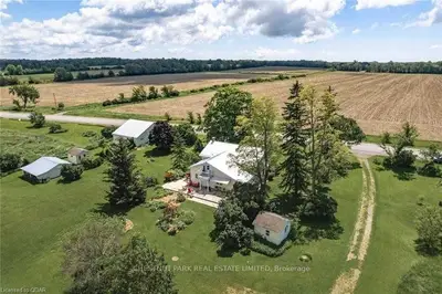 1007 County Rd 15, Prince Edward County, ON L0K 2T0