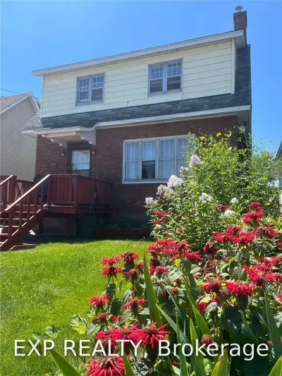 161 Fifth Avenue E, North Bay, On P1b 1n5