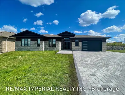 95 Landreville Drive, Sudbury Remote Area, ON P3A 0A2