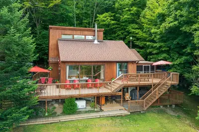 1046 Maple Drive, Lake Of Bays, On P0b 1a0