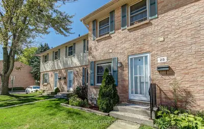 1247 Huron Street 25, London East, ON N5W 4X7