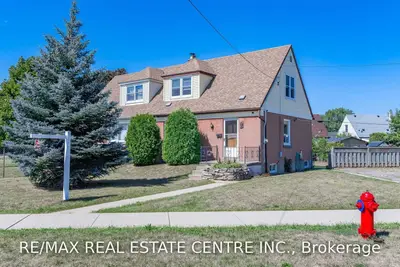 7 Eastwood Street, Hamilton, ON L8H 6R6