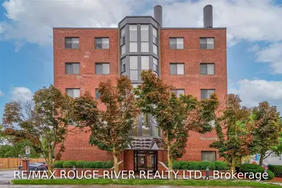 1 QUEEN Street 402, Cobourg, ON K9A 1M8