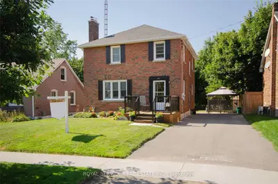 22 Caroline Street, Port Hope, ON L1A 1Y5