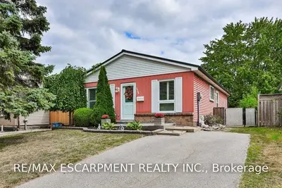 159 Banbury Road, Brantford, ON N3P 1E5