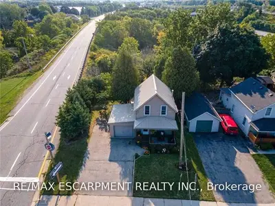 380 Ontario Street, Grimsby, ON L3M 3H5