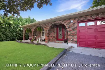 4 Elaine Drive, Kawartha Lakes, On K9v 4w6