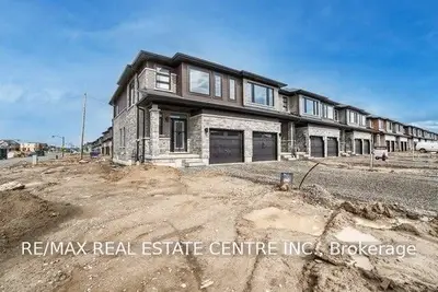 88 June Callwood Way E, Brantford, ON N3T 0T2
