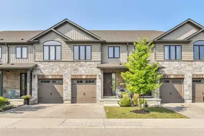 50 Bute Street 17, North Dumfries, ON N0B 1E0