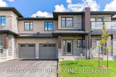 108 JAYLA Lane, West Lincoln, ON L0R 2A0