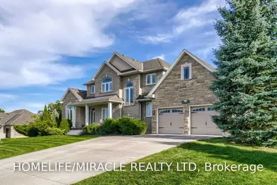30 Farrow Road, Brantford, ON N3T 0M4