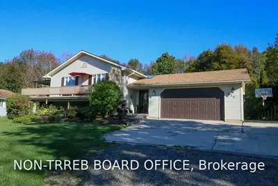 Detached in West Grey