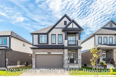 727 Wood Lily Street, Waterloo, ON N2V 0C3