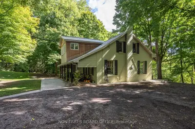 22074 GIBSON Road, Strathroy-Caradoc, ON N0L 1W0