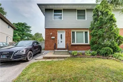 57 Kintail Crescent, London South, ON N6E 1J4