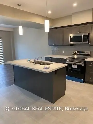 7205 Parsa Street, Niagara Falls, On L2h 3t1
