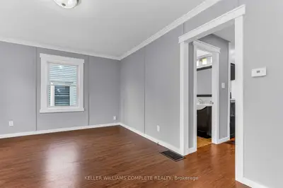 58 Sixth Avenue, Brantford, ON N3S 1A7