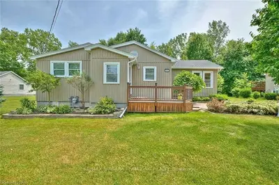 3241 Grove Avenue, Fort Erie, On L0s 1n0