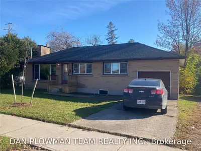 831 Sherbrooke Street Main, Peterborough, On K9j 2r3