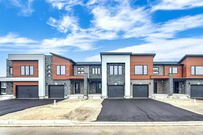 3009 Turner Crescent, London South, ON N6M 0J3