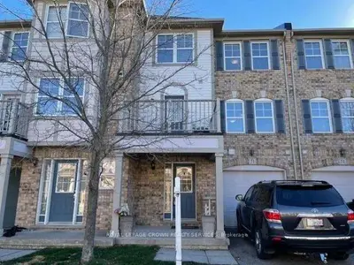 71 Garth Massey Drive 71, Cambridge, ON N1T 2G8