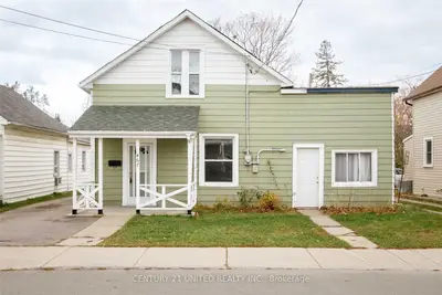 467 Hopkins Avenue, Peterborough, On K9h 2r9