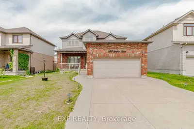 692 Spitfire Street, Woodstock, On N4t 0b1
