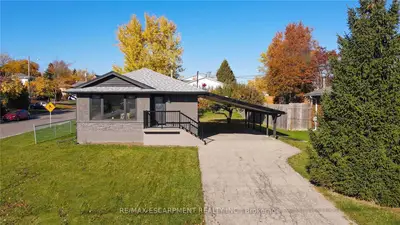 230 ORKNEY Street W, Haldimand, ON N3W 1A8