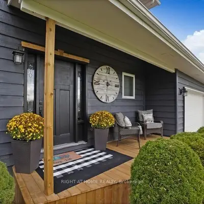 1386 Lakeshore Road, Port Hope, ON L1A 3V7
