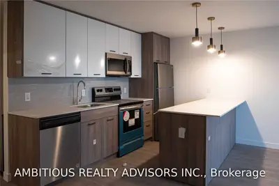 215 Market Street 1, Hamilton, ON L8R 1P2