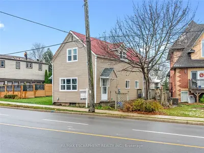 11 Argyle Street S, Haldimand, ON N3W 1J1