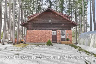 98 Cosy Cove Lane, Tweed, On K0k 3j0