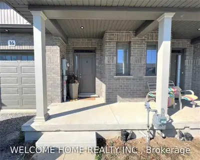 16 Manhattan Court Street, St. Catharines, On L2r 0b8