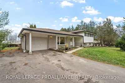 200 CATALINA Drive, Quinte West, ON K8R 1C7