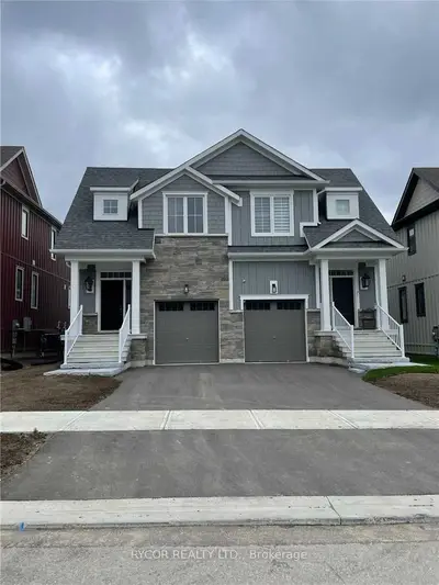 69l Courtland Street, Blue Mountains, On L9y 4e4