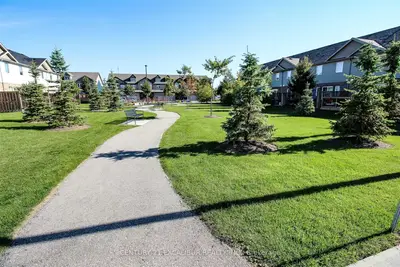 48 Tanton Avenue, Centre Wellington, On N1m 0c3