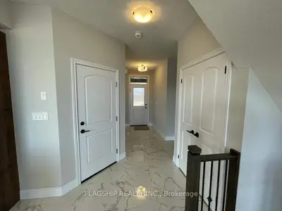 31 Tindall Crescent, East Luther Grand Valley, ON L9W 7R9