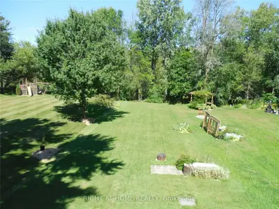 4 Concession 6 Road, Brockton, ON N0G 1K0