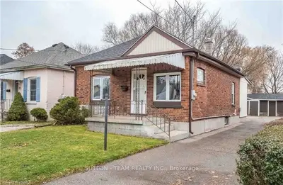 311 Marlborough Street, Brantford, ON N3S 4T8