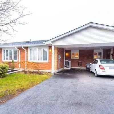 31 Kinross Street 2, Haldimand, ON N3W 1J7