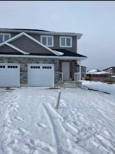 813 Stonegate Drive, Woodstock, On N4v 1h5