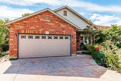 5122 Meadowood Lane, Lincoln, ON L0R 1B8