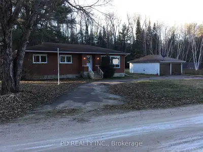 83 HARVEY CREEK Road, Head, Clara and Maria, ON K0J 2B0