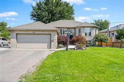 232 Kingsway Street, Welland, ON L3B 3N9