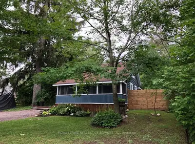 3174 Muskoka Rd 169 Bala Road, Muskoka Lakes, ON P0C 1A0