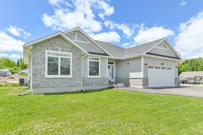 136 ROLLINS Street, Centre Hastings, ON K0K 2K0